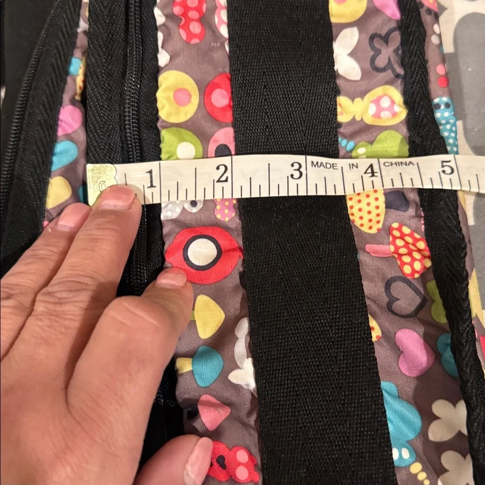 Lesportsac Black Crossbody Bag with Adjustable Strap - Picture 4 of 6